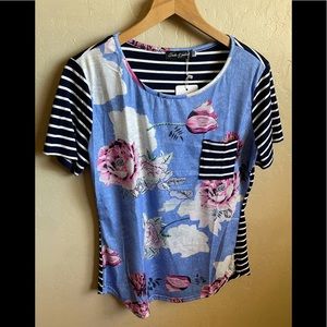 💐BOGO💐Floral Tops